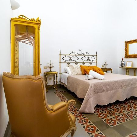 Bed and Breakfast Pupi E Pupari Катания Экстерьер фото