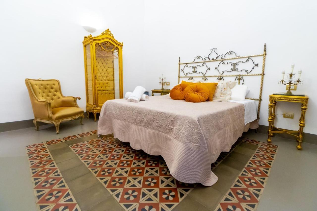 Bed and Breakfast Pupi E Pupari Катания Экстерьер фото